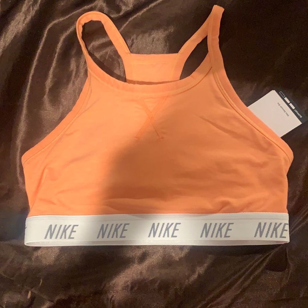 Brand new Nike sports bra